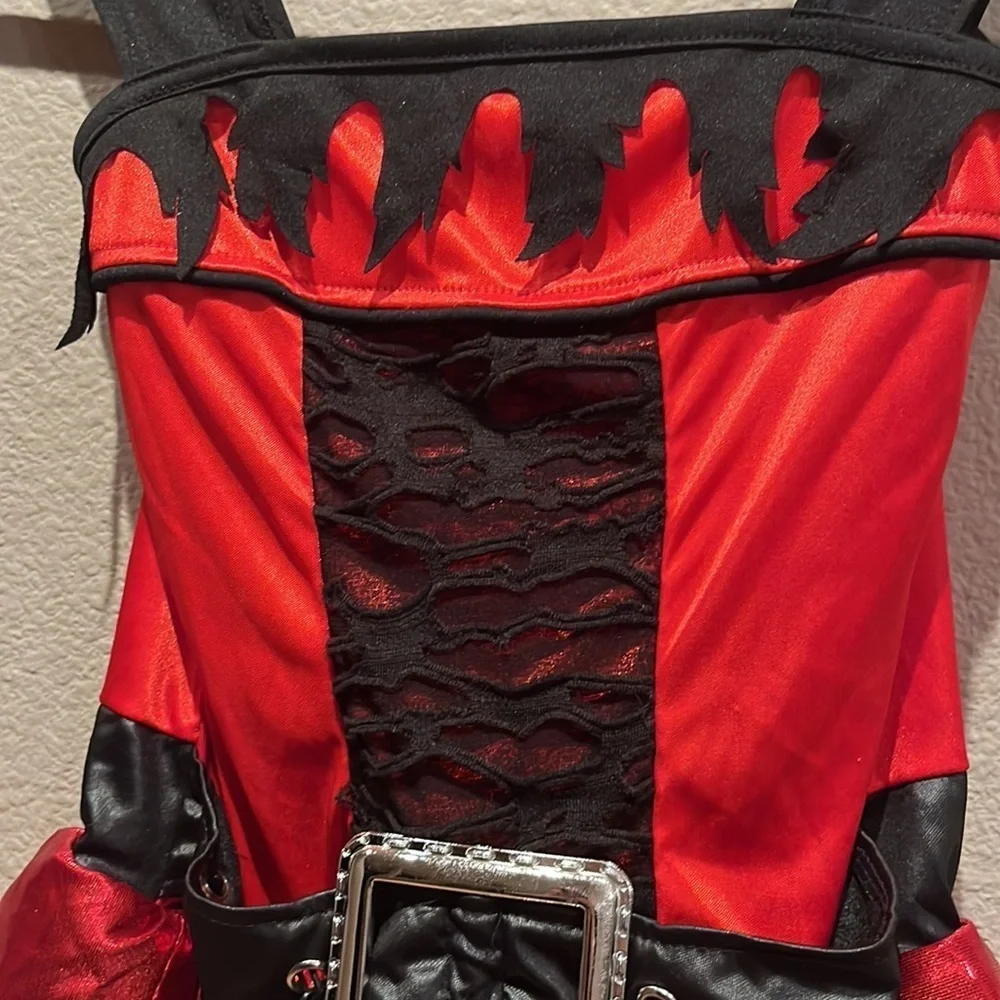 Child Medium Girls Devil Pirate Dress Costume